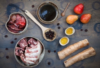 Dziczyzna z maniokiem, gruszką i żurawiną My Signature