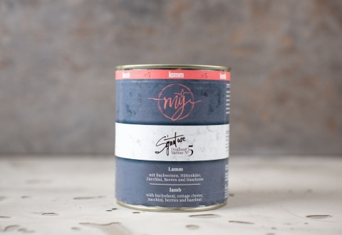 Jagnięcina z gryką, cukinią i owocami My Signature