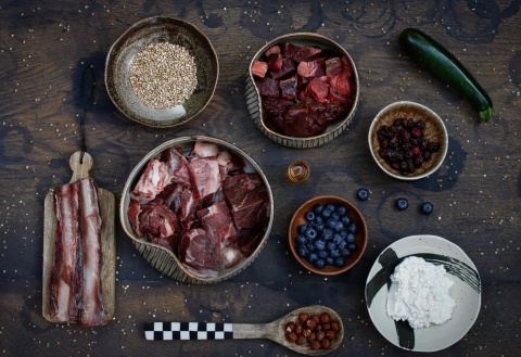 Jagnięcina z gryką, cukinią i owocami My Signature